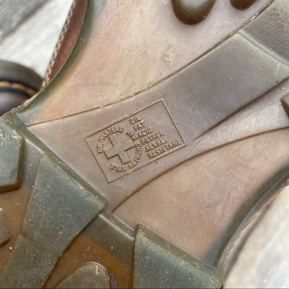 Vintage Dr. Marten High Top Leather Boots - Picture 4 of 10